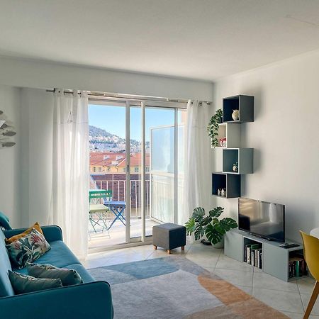 Risso - One Bedroom With Pool, Newly Renovated In Spring 2024 Ница Екстериор снимка